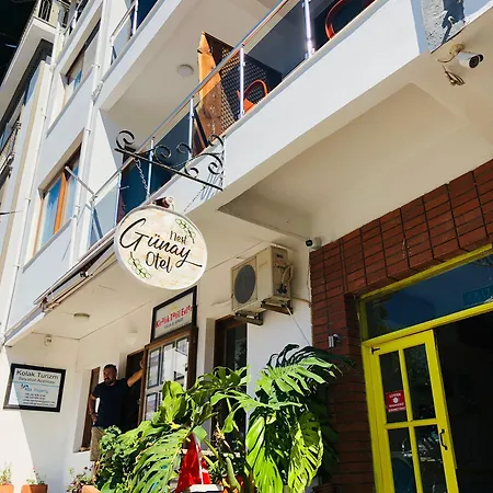 Nest Gunay Otel *