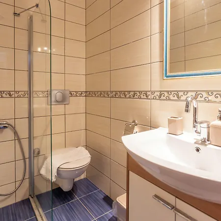 Otel Nest Gunay