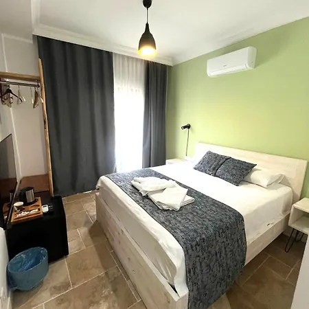 מלון Nest Gunay קס