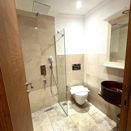 Hotel Nest Gunay *